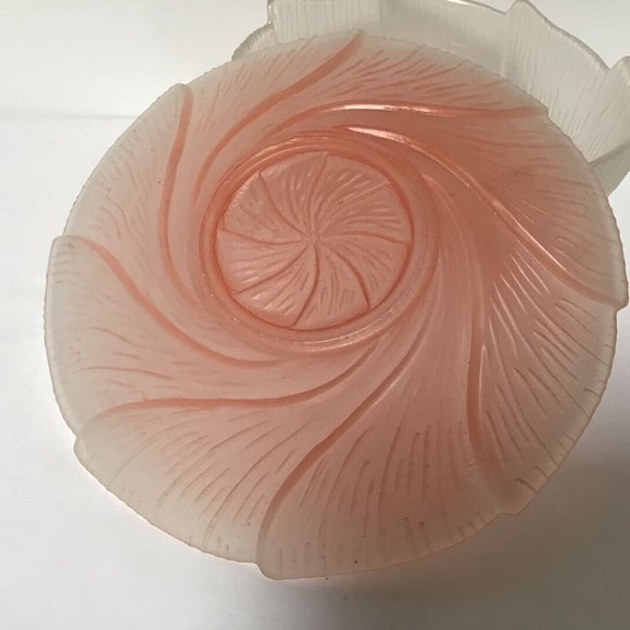 Vintage Pink Lotus Identification Art Glass Tea Bowl W/ Saucer - Picture 5 of 8